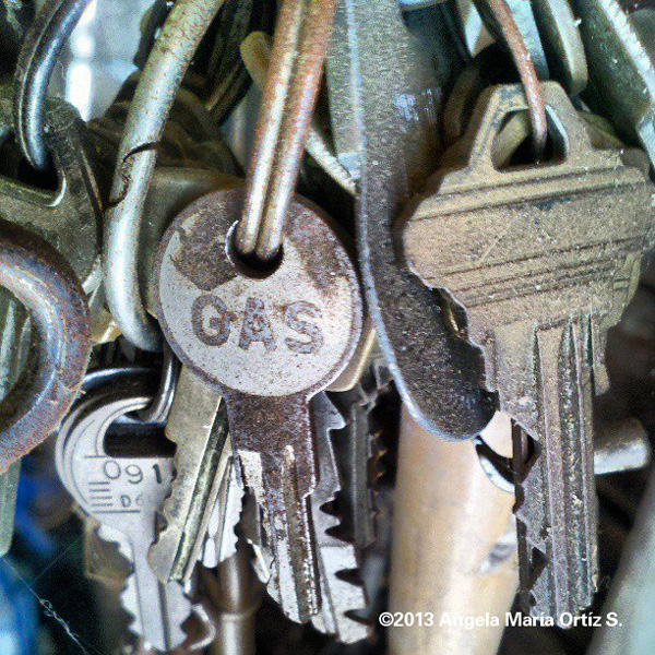lLAVES (kEYS)